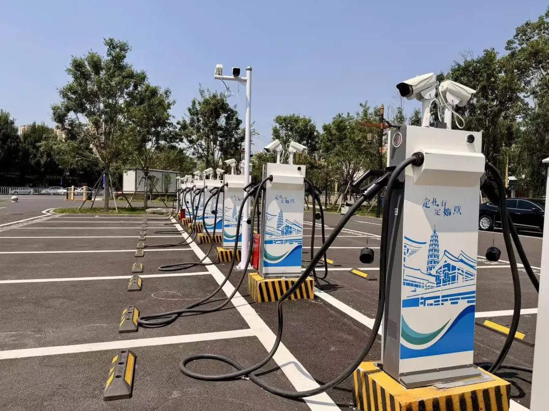 太方便了！38个新能源充电站已全部投入使用