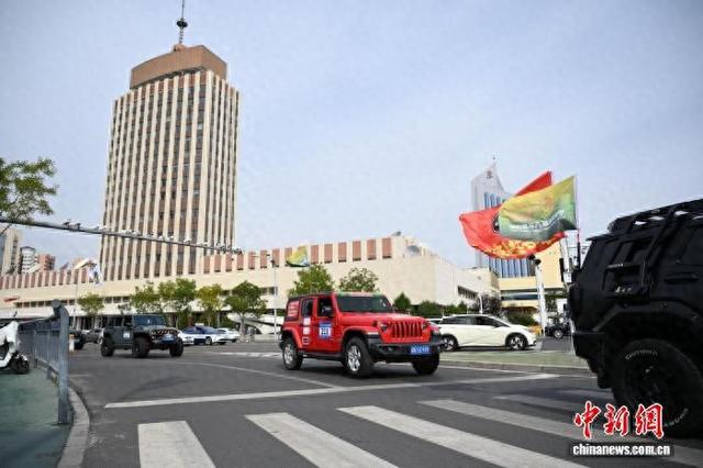 2026中蒙新能源汽车集结赛在呼和浩特发车